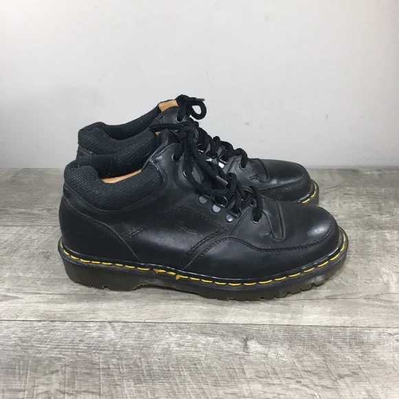 Vintage Dr. Martens Men’s UK size 8, US size 9 Vintage Dr Martens Men main image 2
